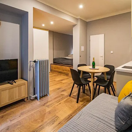 Cozy In The Main Center Appartement